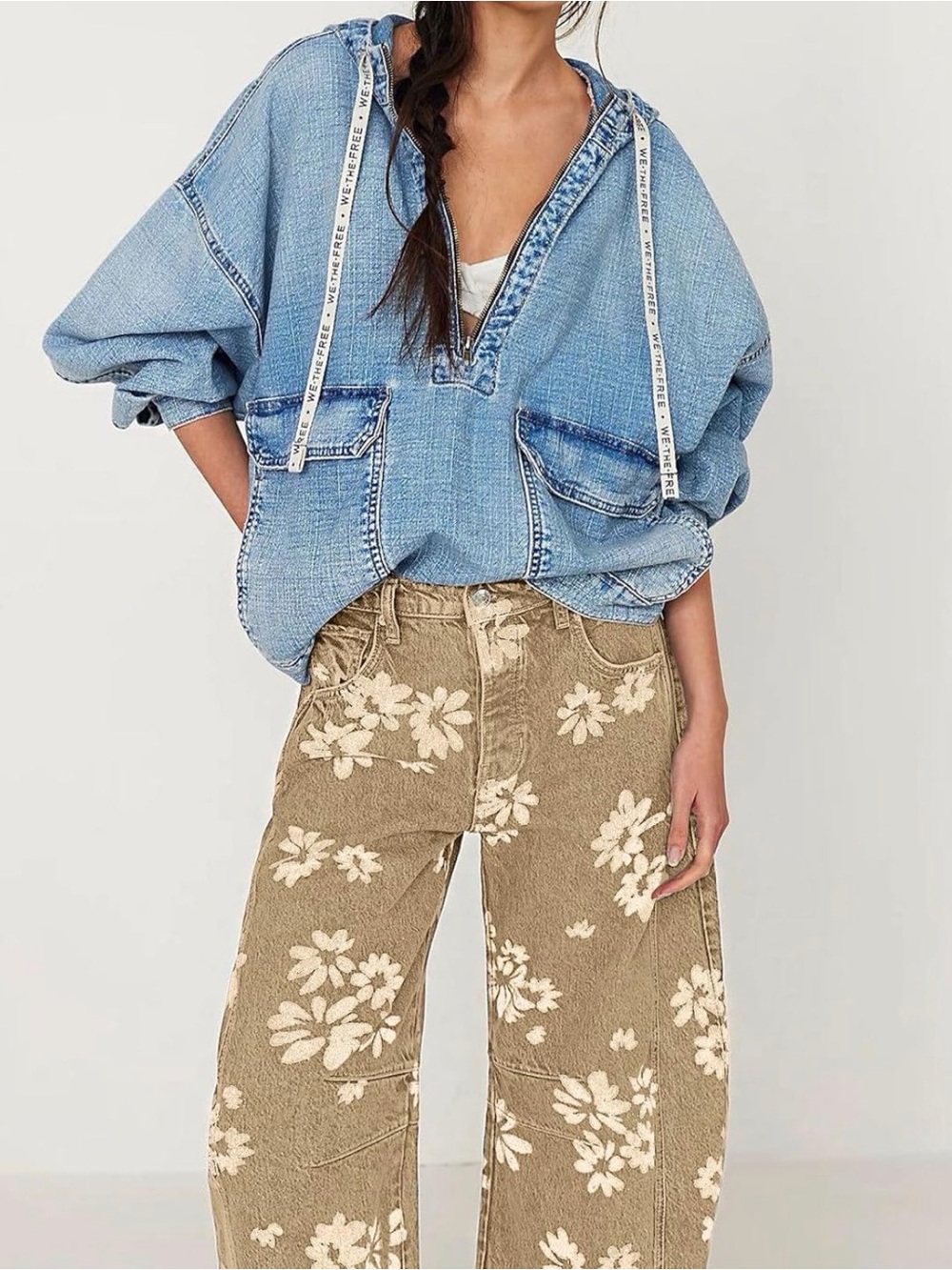 Women's Floral Wide-Leg Barrel Jeans in Tan - Casual Chic
